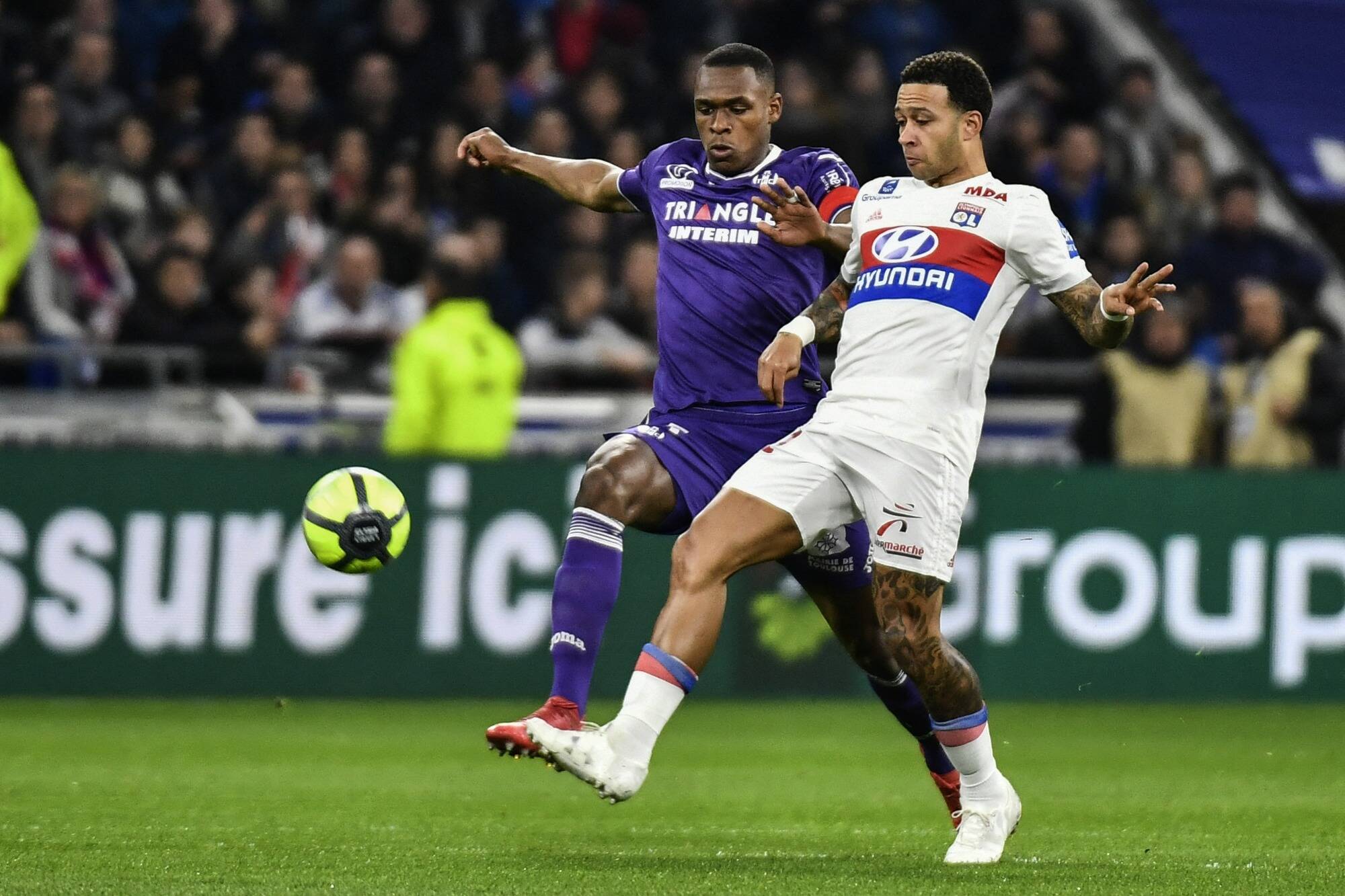 Un ex-joueur de football de Ligue 1 en garde à vue pour "menaces de mort" sur sa compagne