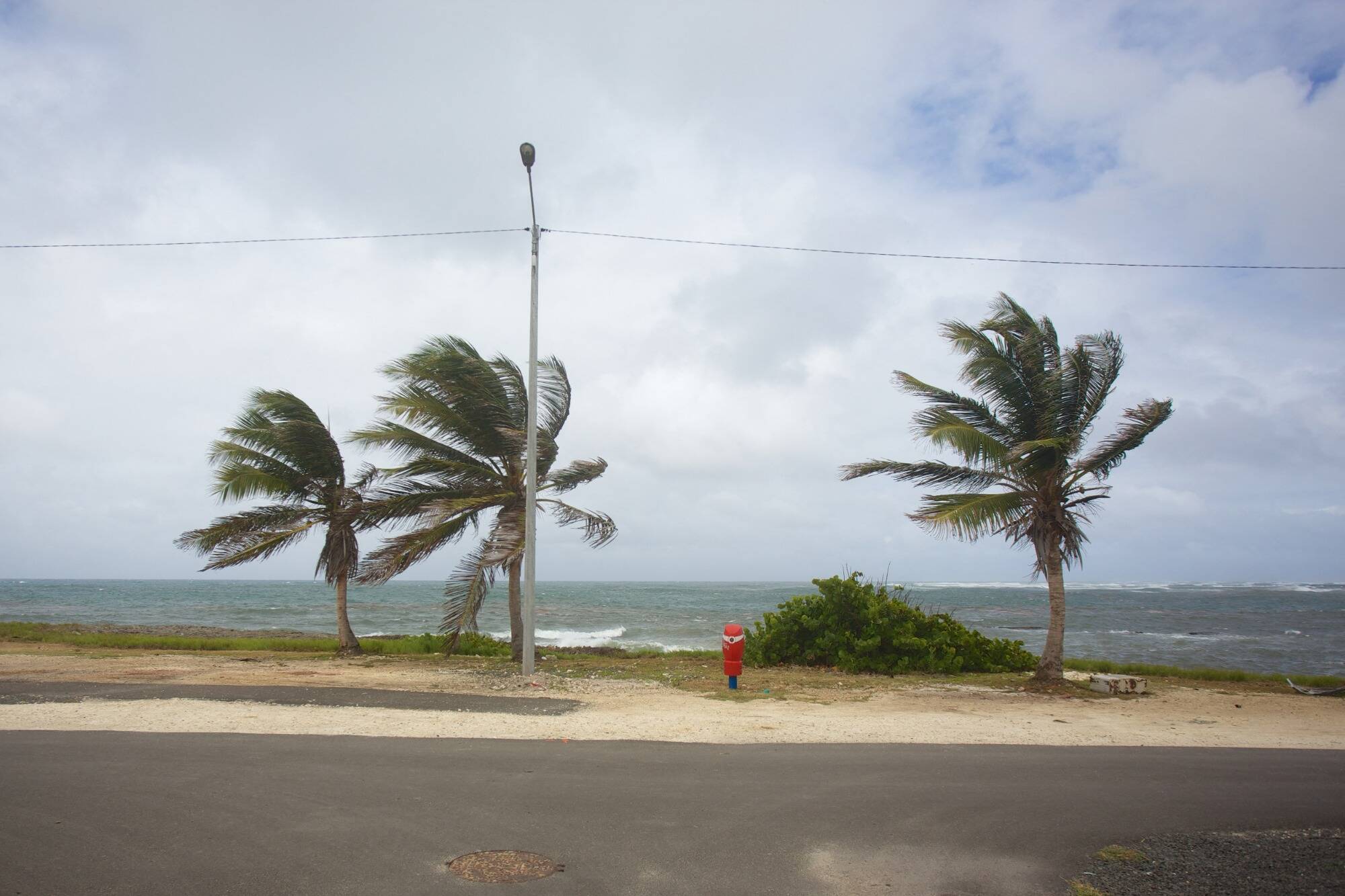 En Guadeloupe, plusieurs communes privées d'eau potable après le passage de la tempête Ernesto