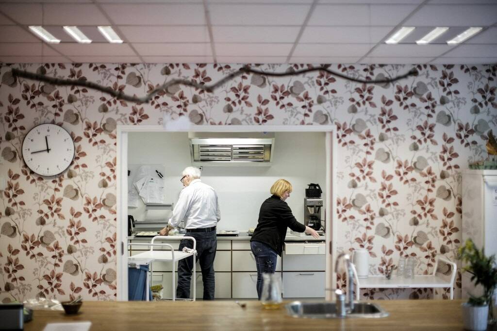Autonomie, logement abordable, lobby des séniors... Comment le Danemark est devenu un modèle en matière de prise en charge des aînés