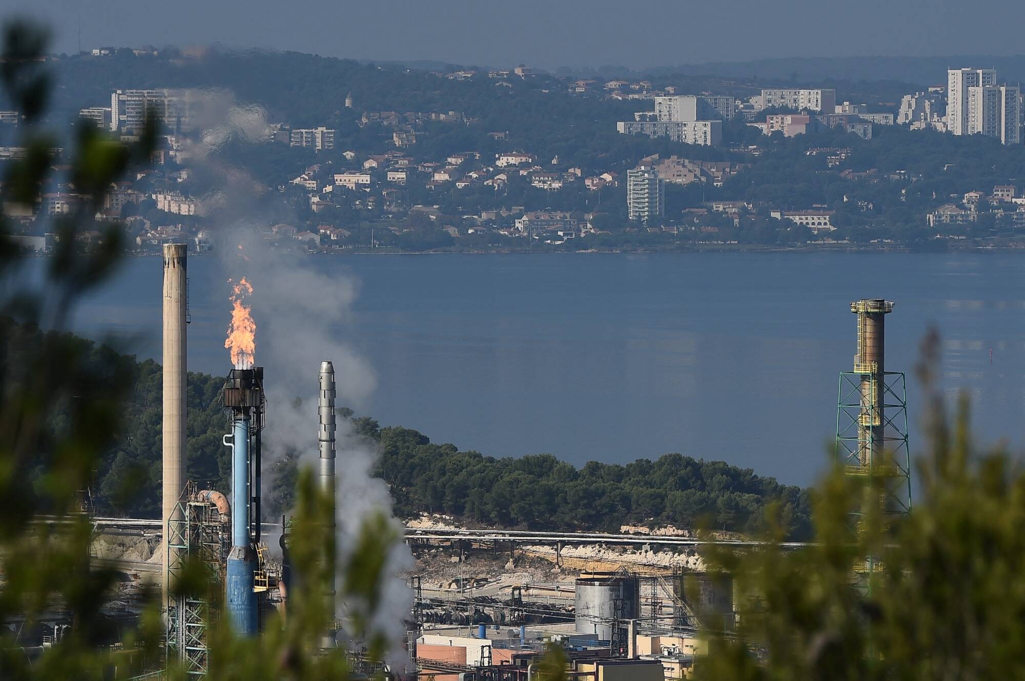 Pénurie de carburants: la CGT reconduit la grève sur tous les sites jusqu'à ce vendredi soir et mardi soir