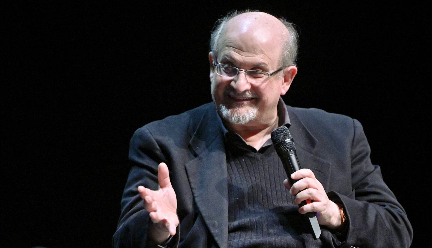 Salman Rushdie en 2019, lors d'une conférence en Autriche, où il était venu présenter son livre "Quichotte".  