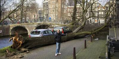 Le bilan s'alourdit, la tempête Eunice dans le nord de l'Europe a fait au moins 16 morts