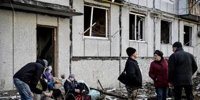 Quelques heures après les premiers bombardements russes en Ukraine, qui soutient qui? On fait le point sur les forces en présence