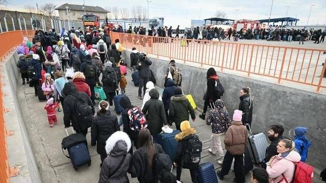 Il crée un site internet pour aider les réfugiés ukrainiens à trouver un hébergement en France