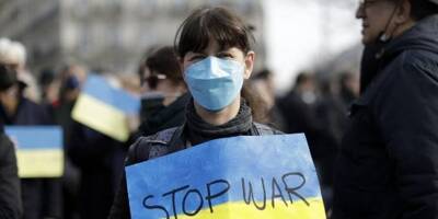 Ballet diplomatique à Bruxelles, appel à manifester de Zelensky, des millions d'enfants déplacés... ce qu'il faut retenir de la guerre en Ukraine à la mi-journée