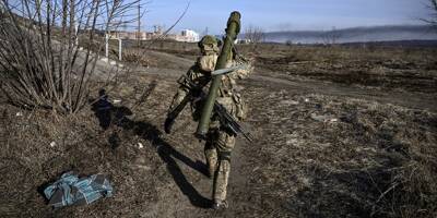 Guerre en Ukraine: Ce que l'on sait sur la base militaire bombardée près de la frontière polonaise