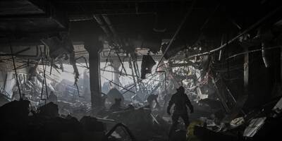 Guerre en Ukraine: Kiev sous couvre-feu, Zelensky rejette tout ultimatum russe, 