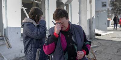 Guerre en Ukraine: 100.000 personnes piégées à Marioupol, Zelensky va s'adresser aux parlementaires français... Suivez notre direct