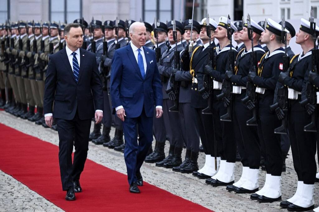 Guerre en Ukraine: Joe Biden réaffirme que l'article 5 de l'Otan est "un devoir sacré" pour les Etats-Unis