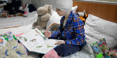 A l'hôpital pédiatrique de Tcherniguiv, les séquelles d'un mois de siège en Ukraine
