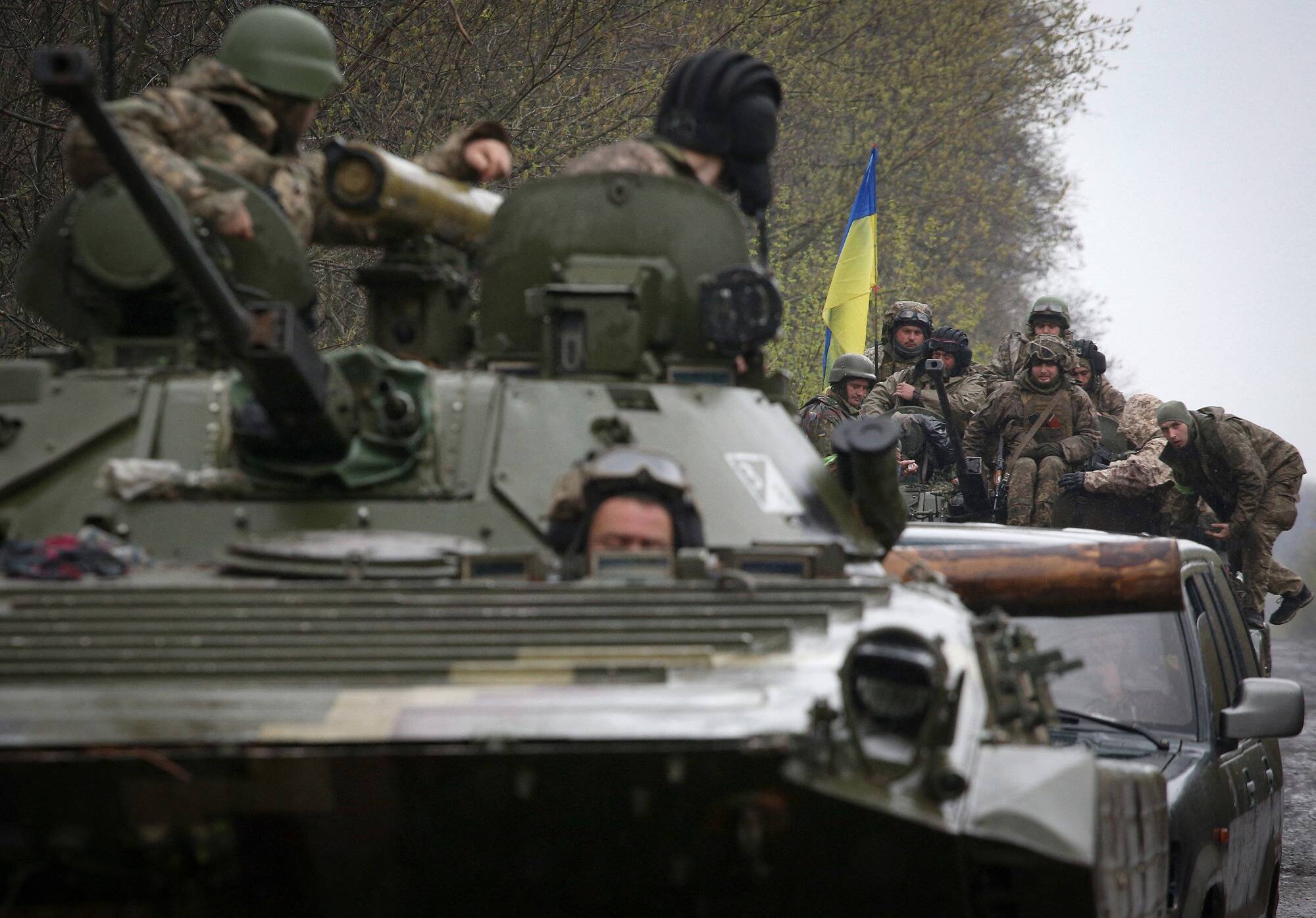 Guerre en Ukraine en direct: la France va "intensifier" ses livraisons d'armes, échange entre Macron et Zelensky