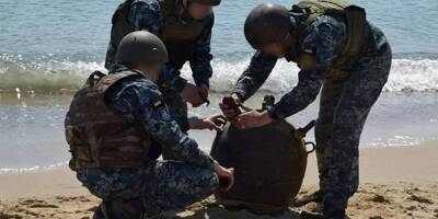 Guerre en Ukraine: on fait le point sur les mines en mer Noire qui empêchent la levée du blocus céréalier