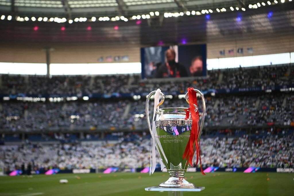 Chaos avant la finale Liverpool-Real Madrid au stade de France: pour l'UEFA, c'est la faute aux faux billets