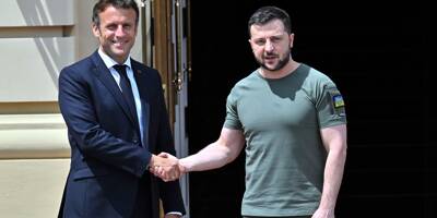 Guerre en Ukraine: ce que se sont dit Emmanuel Macron et Volodymyr Zelensky au téléphone