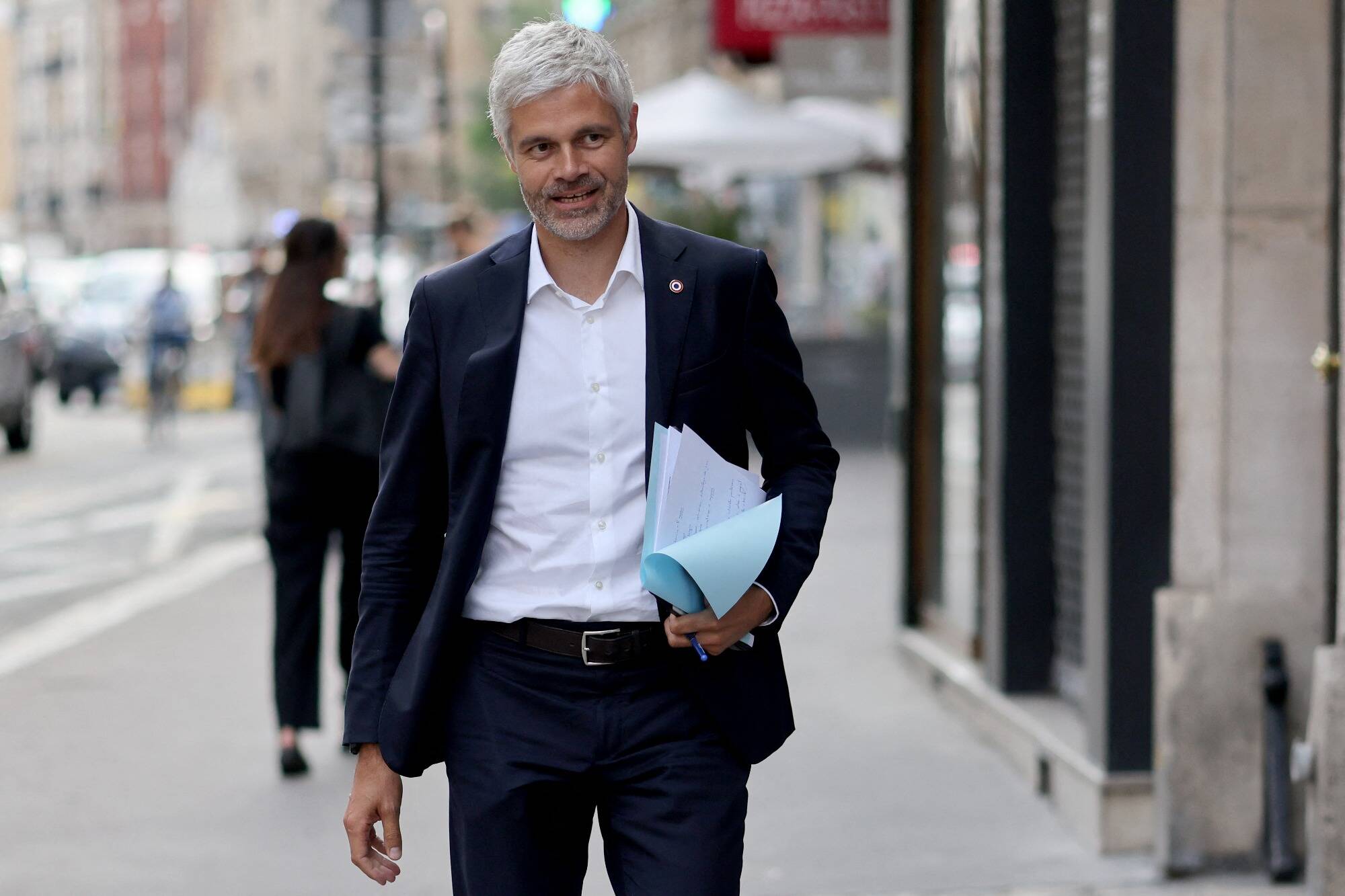 Soupçons d'"emplois fantômes" de proches de Wauquiez: des bureaux perquisitionnés lundi