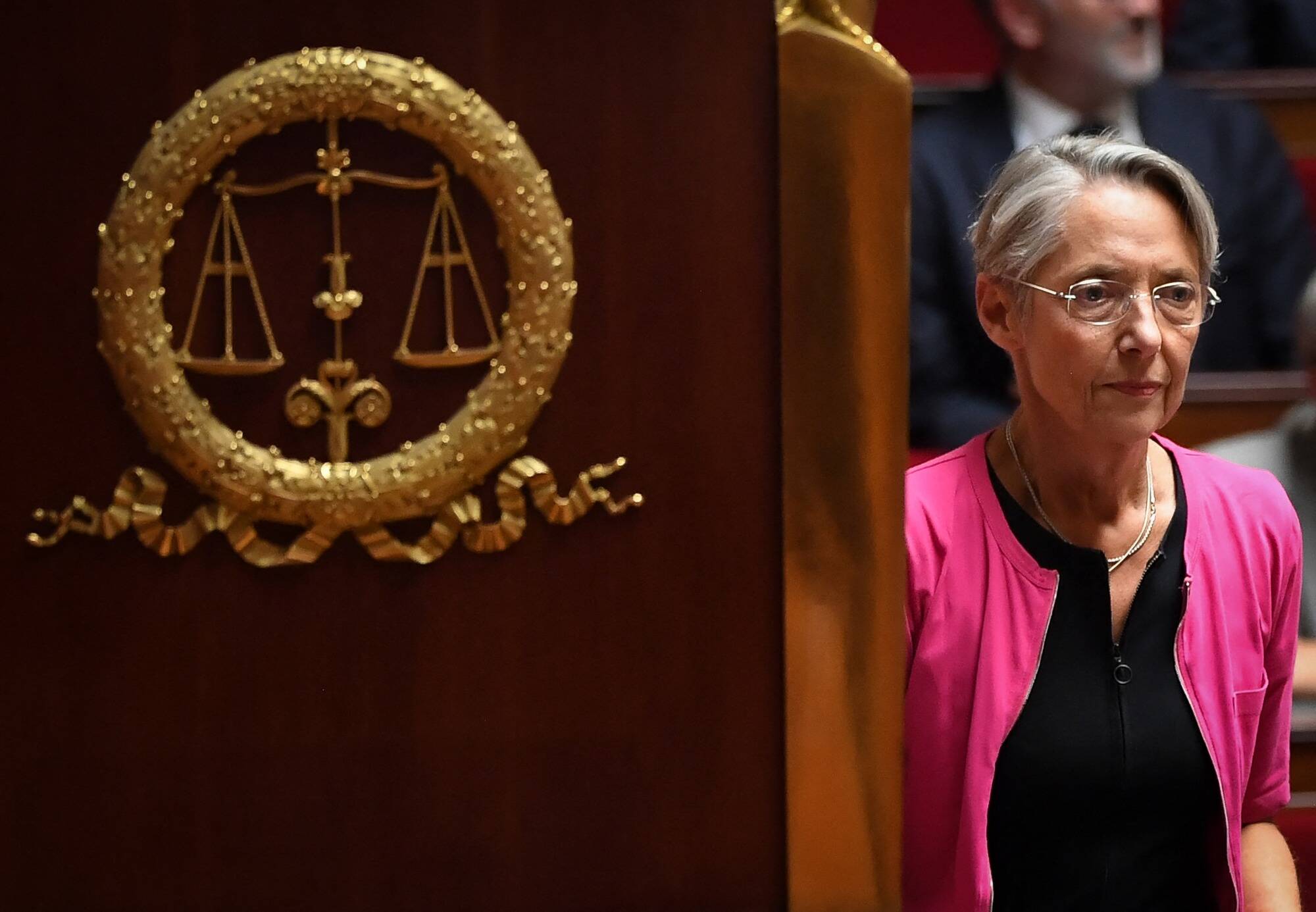 Le mot d'ordre d'Elisabeth Borne aux membres du gouvernement jusqu'à la fin de la session parlementaire prévue le 7 août