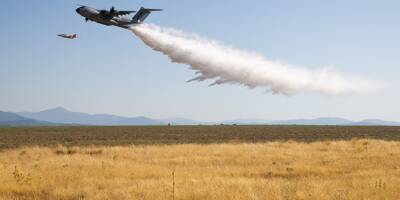 Incendies: Airbus a transformé un avion de transport A400M en bombardier d'eau