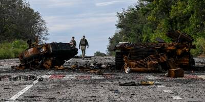 L'armée ukrainienne dit enchaîner les succès, la Russie bombarde des zones reconquises