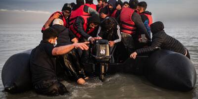 Migrants dans la Manche: au moins quatre morts dans un naufrage