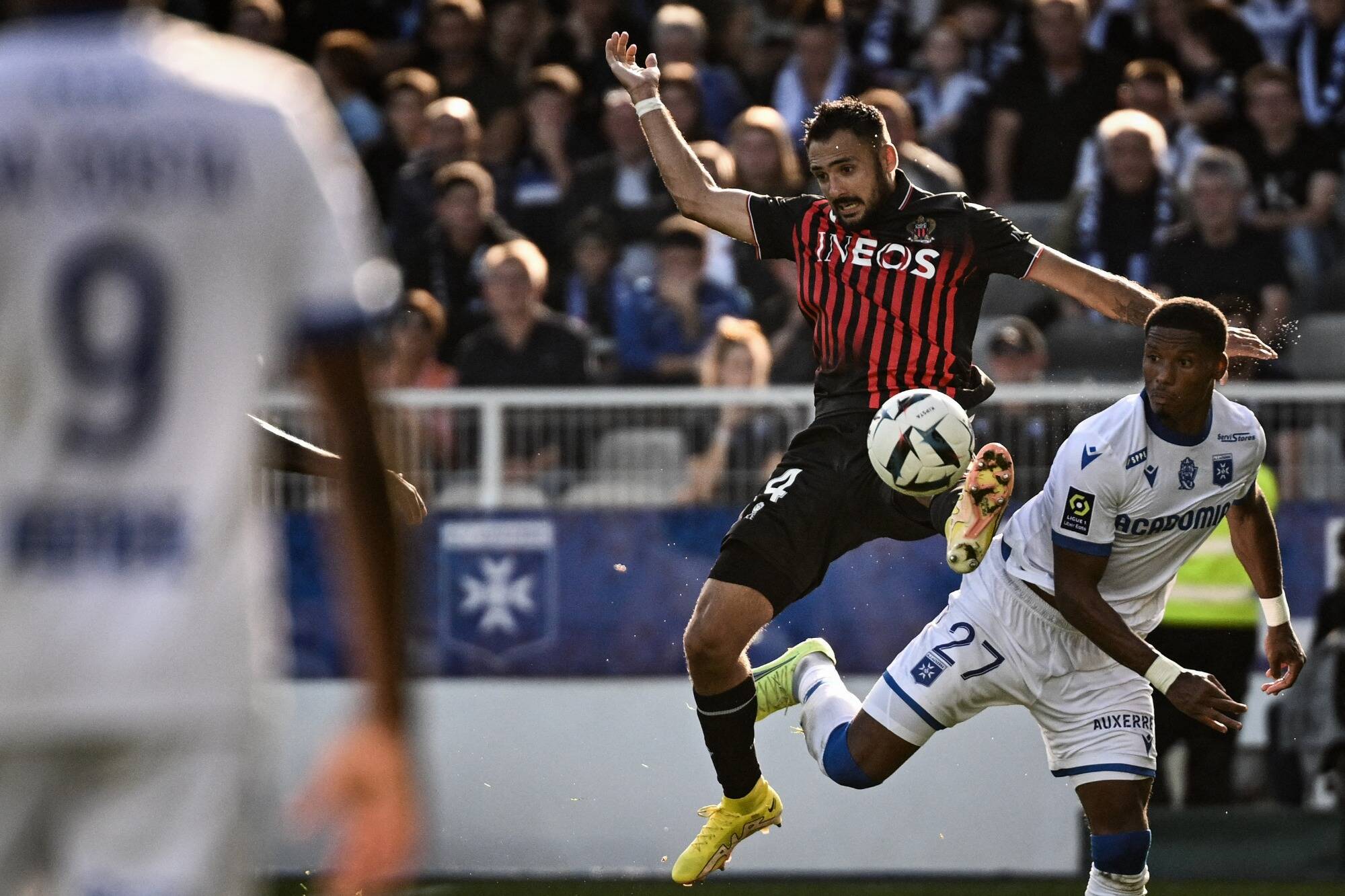 Accroché à Auxerre (1-1), l'OGC Nice s'inquiète en prime pour Delort