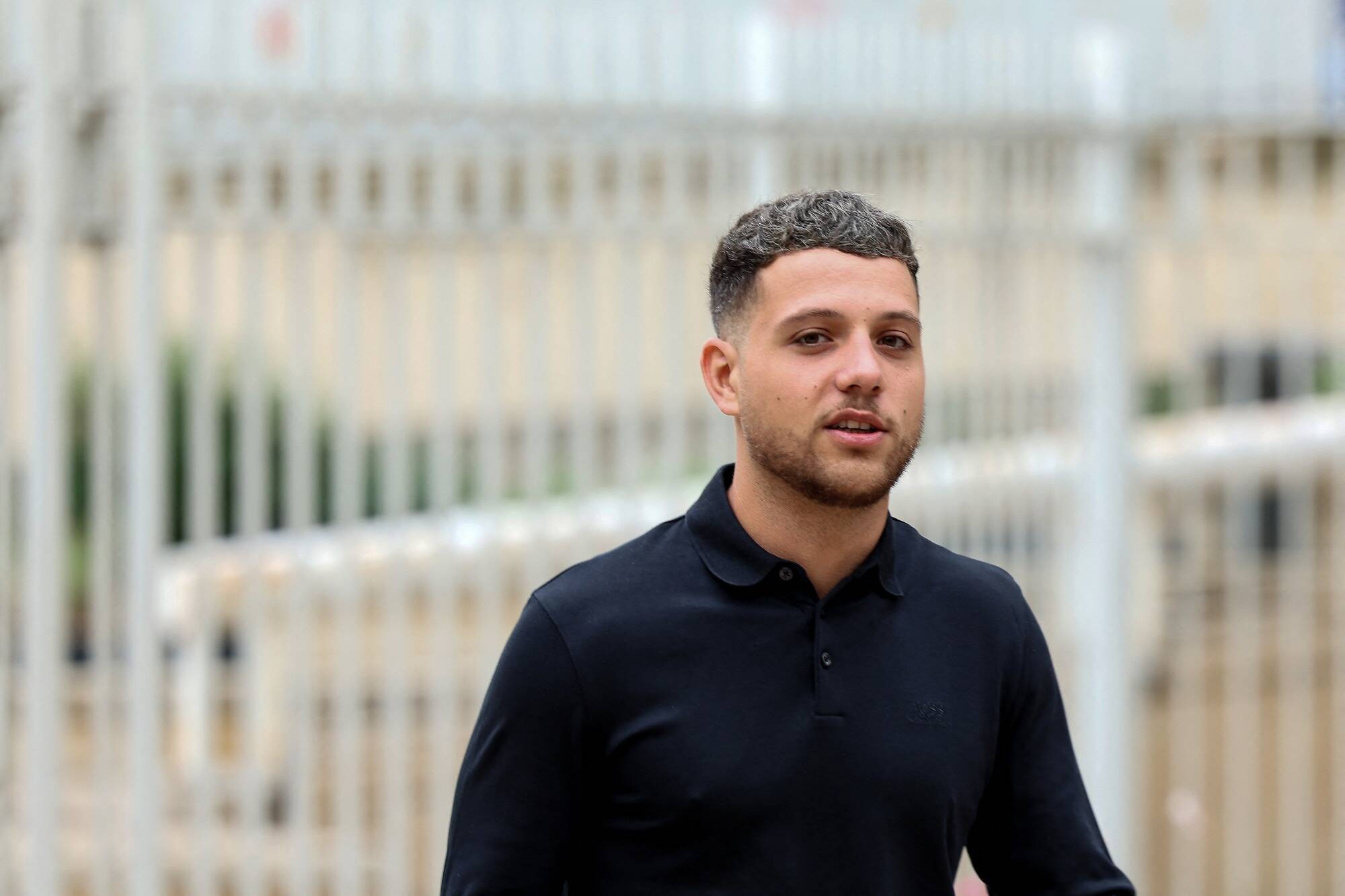 Le rappeur PLK condamné à un an de prison pour un coup de poing sur un policier