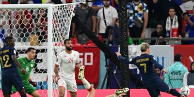 Mondial: la France battue par la Tunisie (1-0) mais première de son groupe