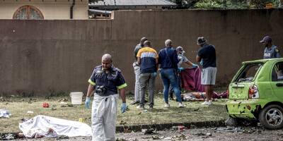 Un camion-citerne explose près de Johannesburg en Afrique du Sud, 15 morts