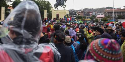 Cinq questions pour comprendre la crise politique qui secoue le Pérou