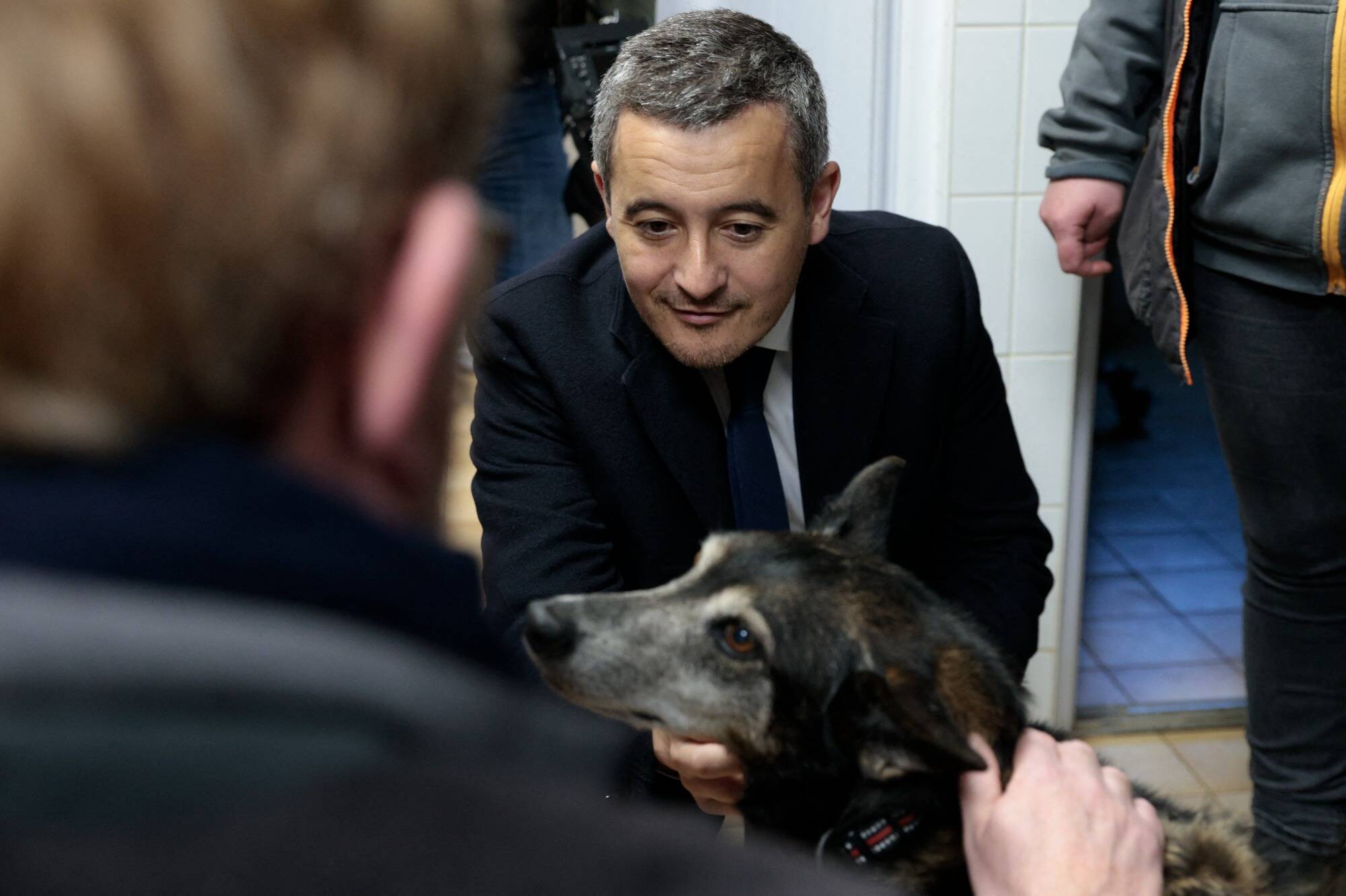 Fin du droit du sol à Mayotte: est-il vrai que Gérald Darmanin jugeait qu'il ne pouvait pas y avoir "deux catégories de territoires"?