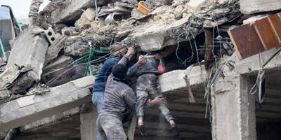 Terrible séisme en Turquie et Syrie: plus de 2.700 morts, une centaine de secouristes français envoyés ce lundi soir, Erdogan décrète un deuil national... suivez notre direct