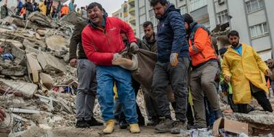 Séisme en Turquie et en Syrie: des centaines de secouristes du monde entier au chevet des deux pays après le séisme