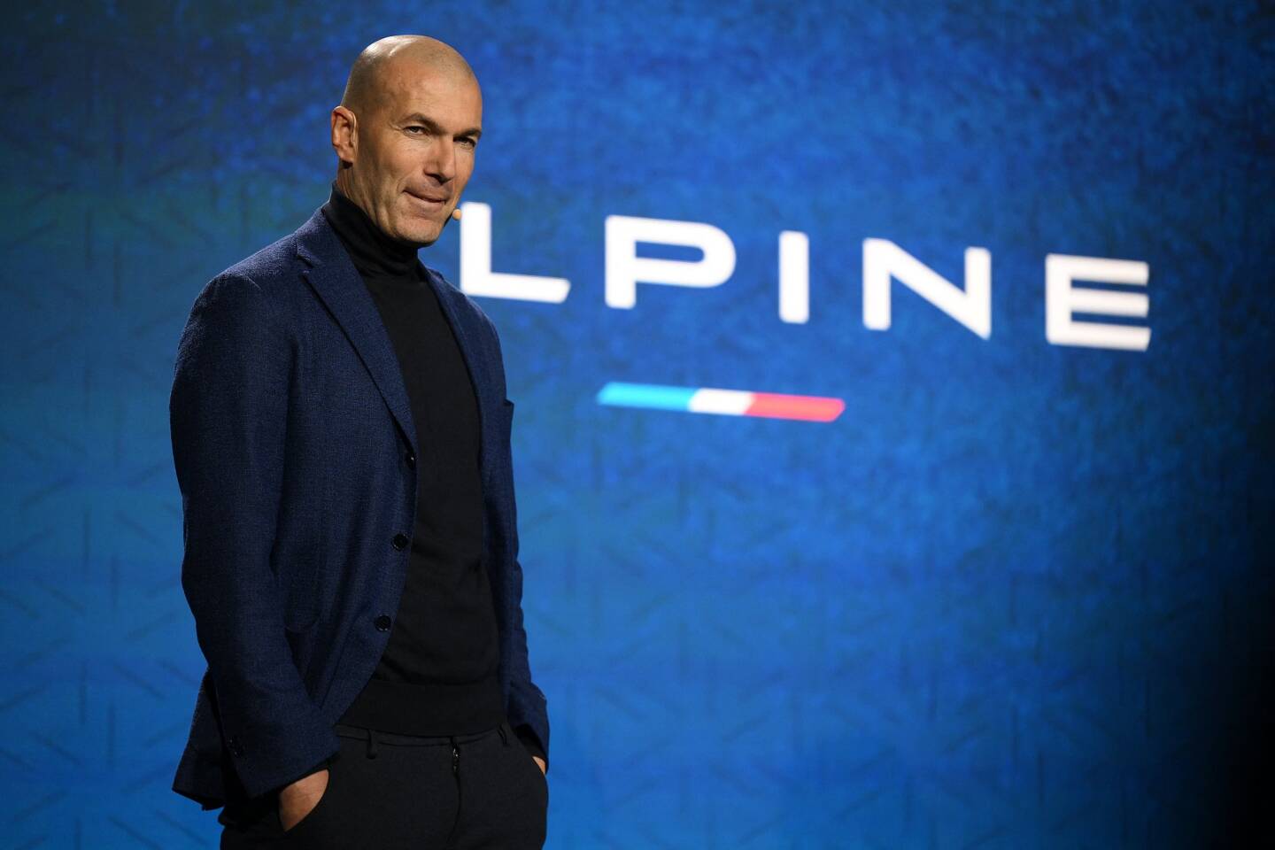 Zinedine Zidane, lors de la présentation de la nouvelle livrée d'Alpine, ce jeudi 17 février. 