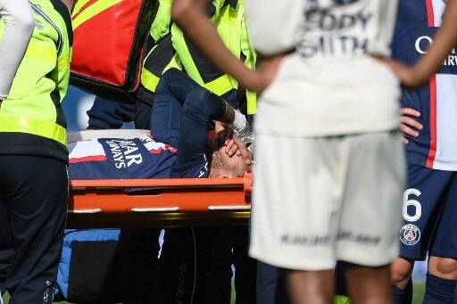 Le PSG arrache la victoire contre Lille après un match fou... mais perd Neymar sur blessure