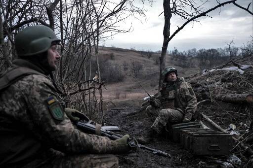 Guerre en Ukraine en direct: Kiev fait face à des "tirs nourris" dans le sud du pays, l'armée russe poursuit son offensive