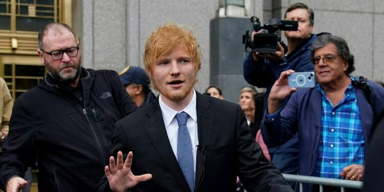 Accusé de plagiat, le musicien Ed Sheeran gagne son procès en chantant avec sa guitare