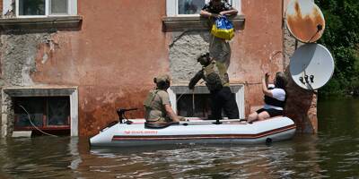 Guerre en Ukraine en direct: 5 morts et 13 disparus dans les inondations, difficultés d'accès à l'eau potable pour des 