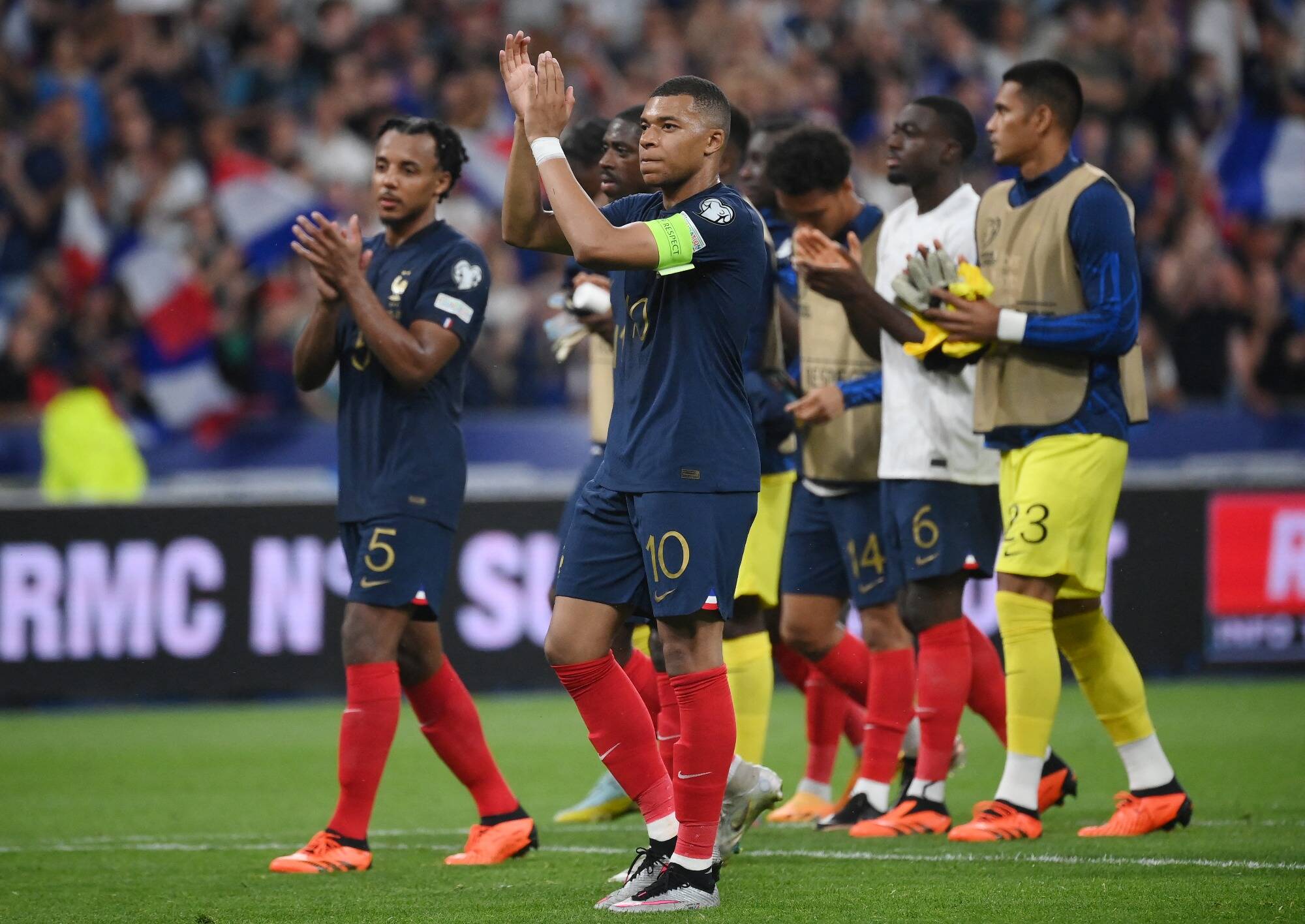 Qualifs Euro: les Bleus poursuivent leur sans-faute pour finir leur saison en s'imposant 1-0 face à la Grèce