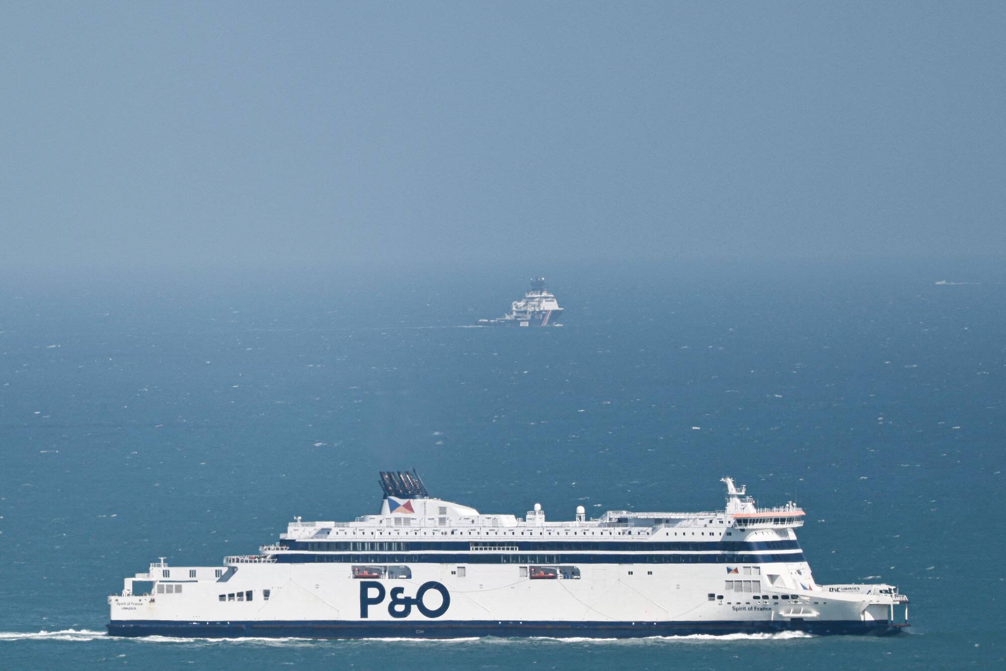 Au moins six exilés ont péri dans un naufrage dans la Manche, cinq à dix disparus toujours recherchés