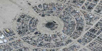 Un mort au festival américain Burning Man, des milliers de festivaliers toujours piégés par la boue