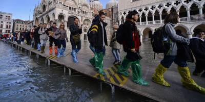 Venise va tester une taxe visant les touristes à la journée pour lutter contre la surfréquentation