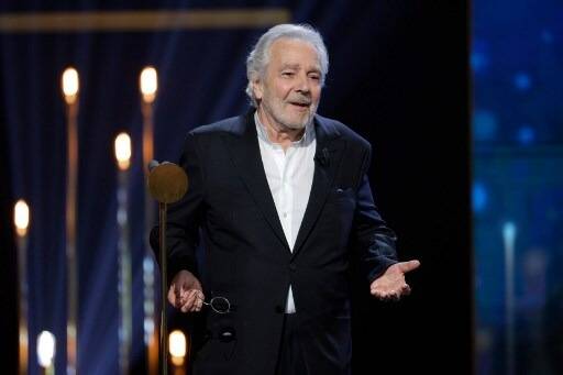 Pierre Arditi contraint d'annuler une nouvelle fois sa représentation au théâtre: qu'en est-il de son état de santé?