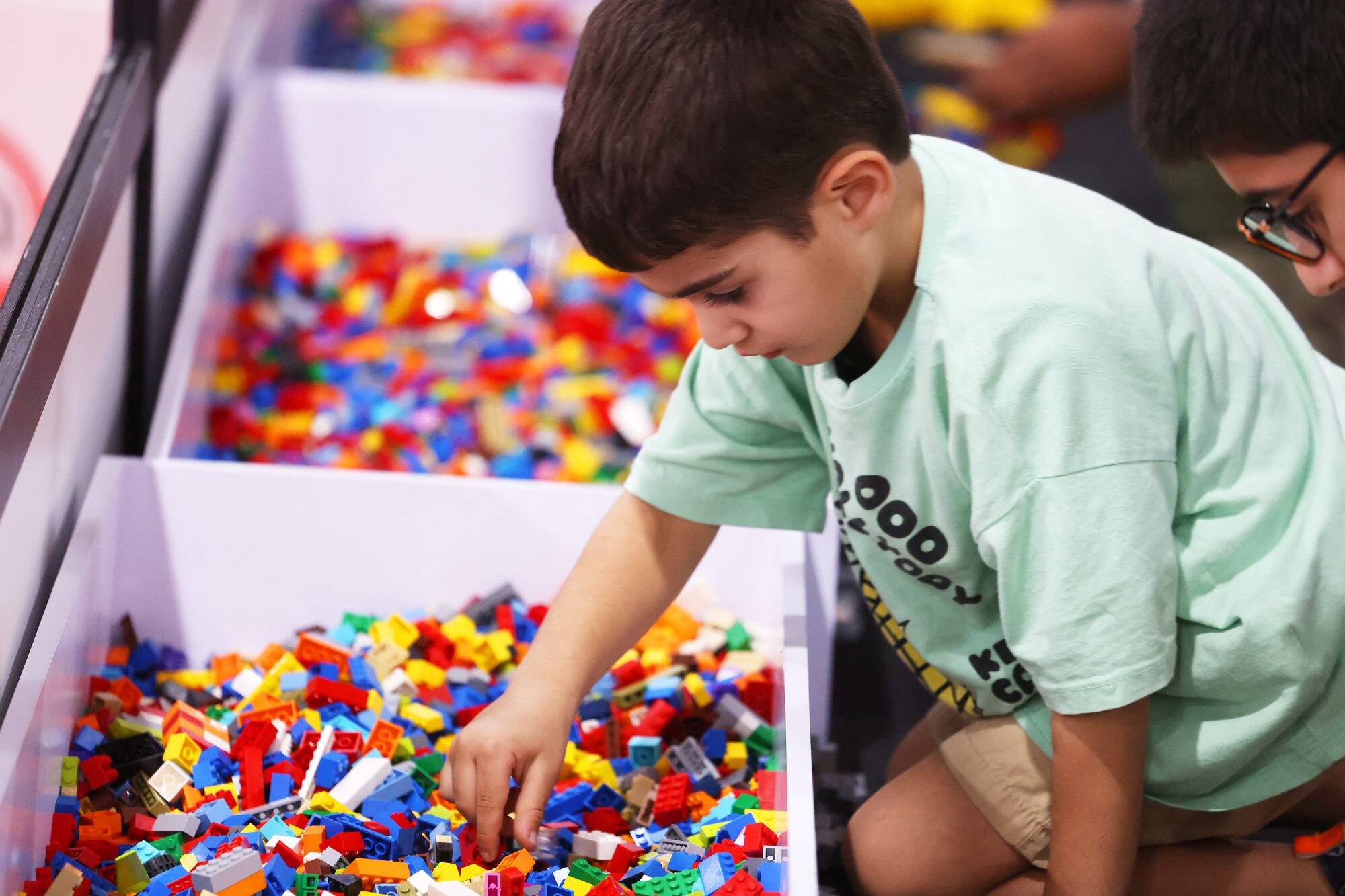 Lego crée de nouvelles briques pour les enfants non-voyants - Nice