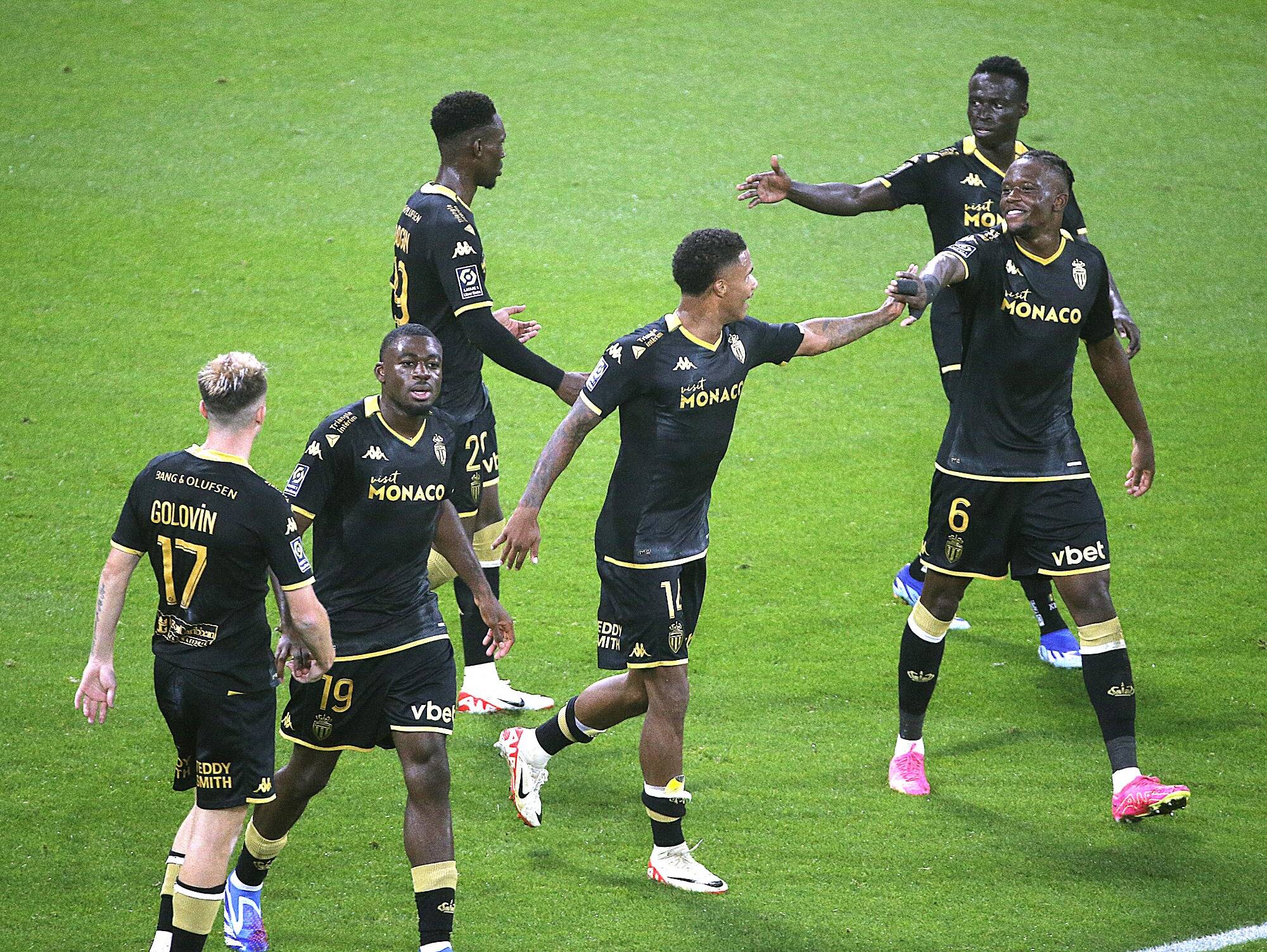 L'AS Monaco ramène un beau succès de Reims et reprend la tête de la L1 (1-3)