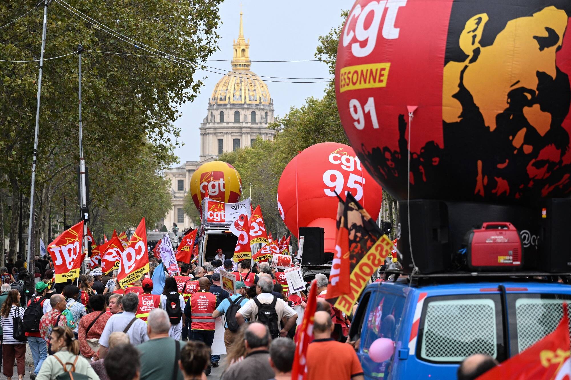 "Il faut les tuer": le petit-fils d'Edwy Plenel placé en garde à vue après avoir menacé des policiers