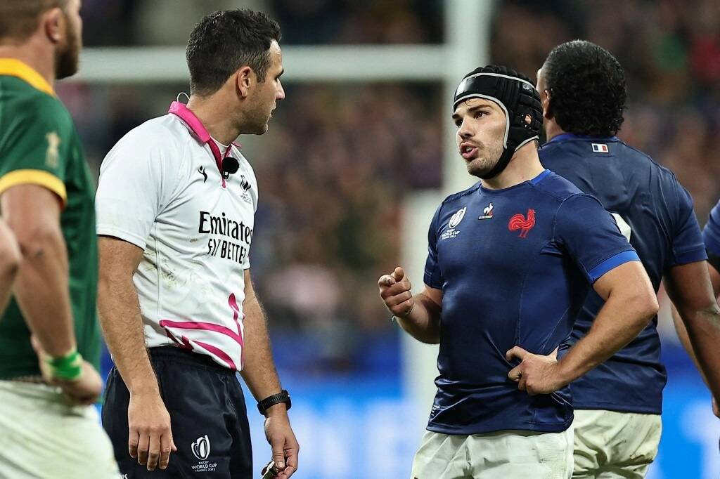 Coupe du monde de rugby: l'arbitre Ben O'Keeffe sifflé par le Stade de France avant la demi-finale Angleterre-Afrique du Sud