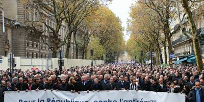 Des dizaines de milliers de personnes rassemblées pour la grande marche contre l'antisémitisme à Paris