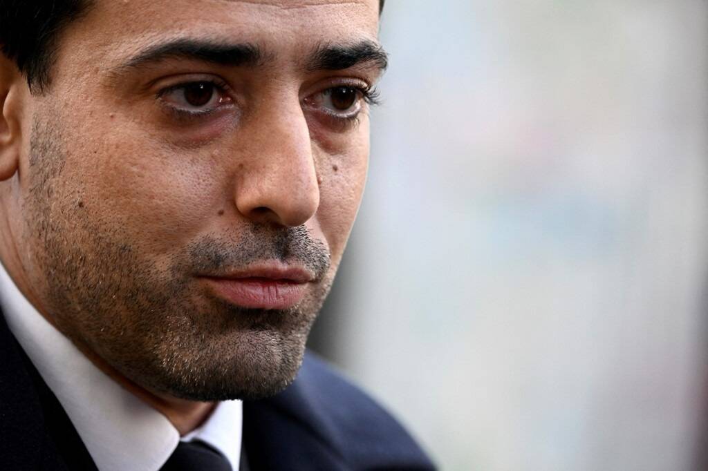 Le nouveau ministre Stéphane Séjourné épinglé sur les réseaux sociaux pour ses fautes de français