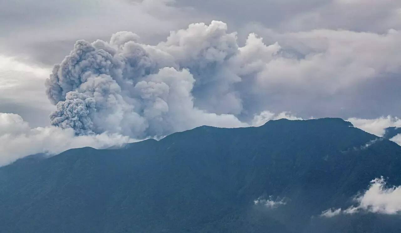 Fin des recherches en Indonésie après l'éruption meurtrière du volcan Marapi