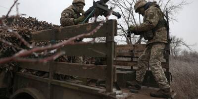 Guerre en Ukraine: comment mobiliser toujours plus de soldats? Le casse-tête de Zelensky face à l'offensive russe