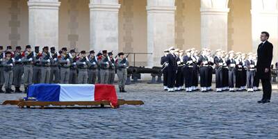 Hommage à Jacques Delors: Emmanuel Macron salue celui qui a 